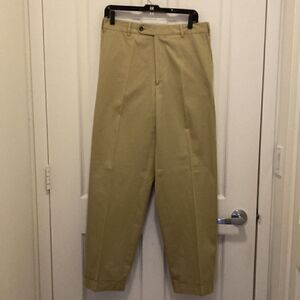 Malo Mens Khaki Cotton Straight Leg Pants with cuffs. Size US 32 Waist, 52 IT.